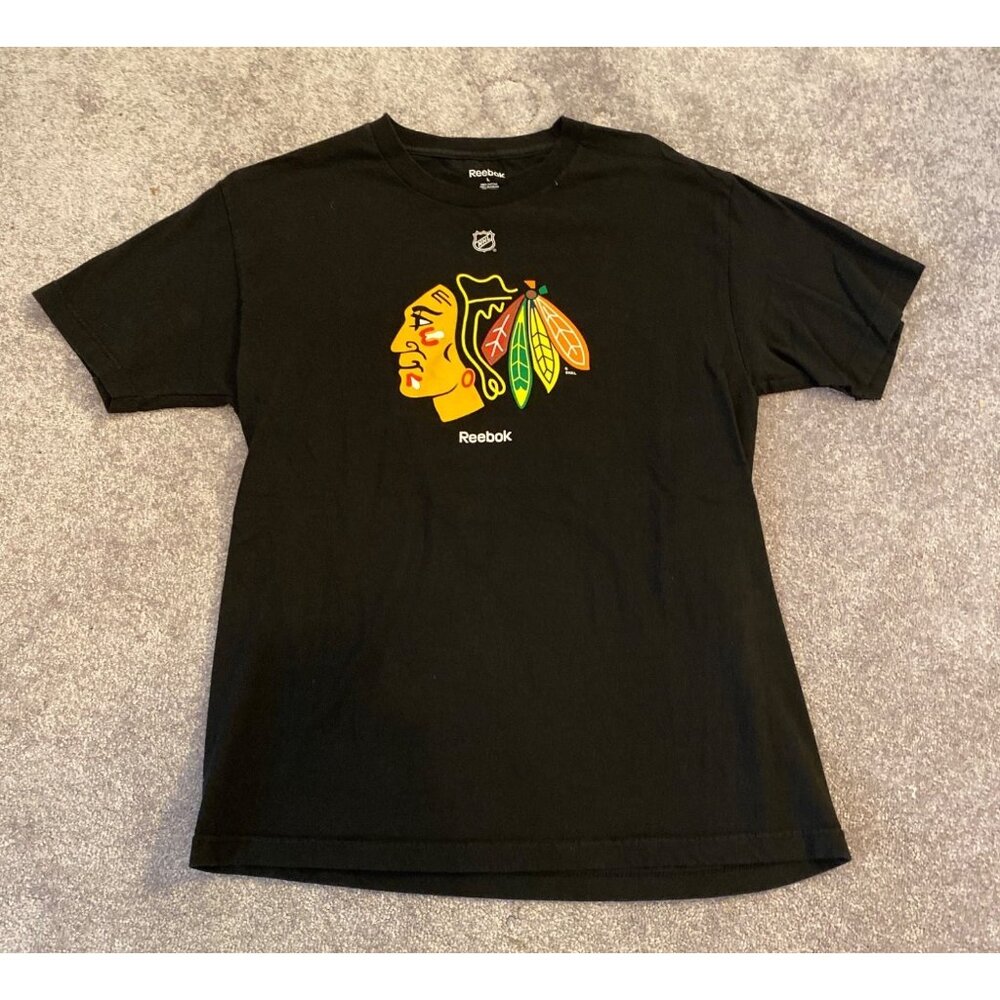 Reebok Chicago Blackhawks NHL Black T-Shirt Large Casual Tee